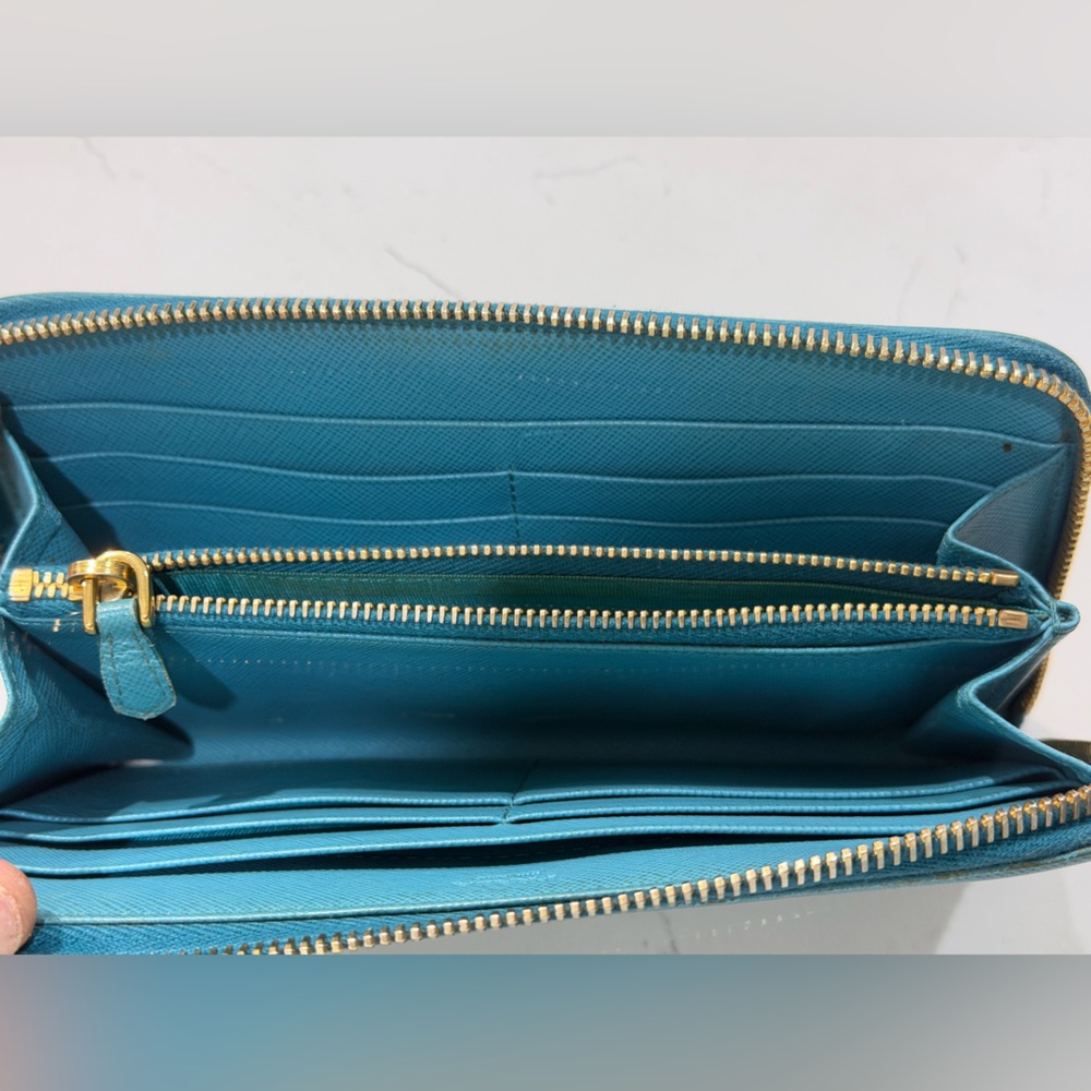 Prada Blue Wallet with Gold Accents - Picture 4 of 10